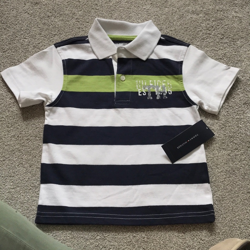 NWT little boys Tommy Hilfiger shirt size 3t
